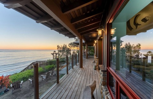 Santa Barbara House | Driftwood Club - Luxe Private Oceanfront Villa (Beach Access)