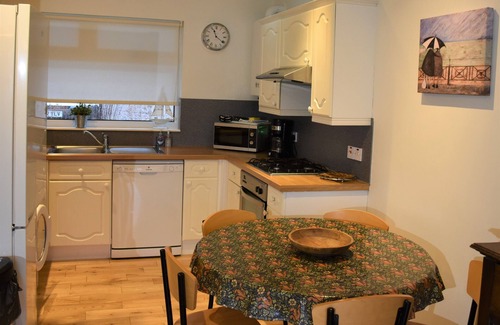 West Laroch Cottage | Driftwood Cottage between Glencoe and Fort William beautiful country side