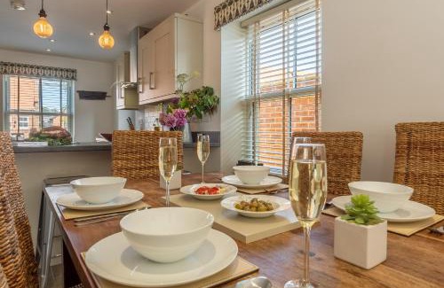 Brancaster House | Driftwood Cottage