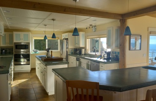 Brookings House | Driftwood Cottage, your Southern Oregon Coast Beach House