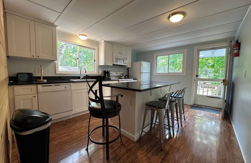 North Eastham Cottage | Driftwood Cottages Compound