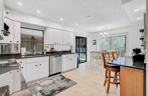 Whitfield House | Driftwood Dream- your perfect getaway!