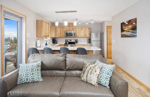 Seward Apartment | Driftwood Suites - TidePool (#3)