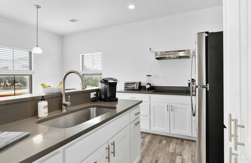 Dripping Springs Condo | Dripping Springs Silver Creek Condo Holmes C- 4 Bedroom Unit