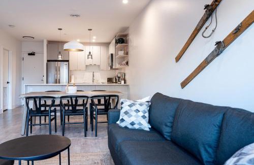Revelstoke Apartment | Drop in Condo by Revelstoke Vacations