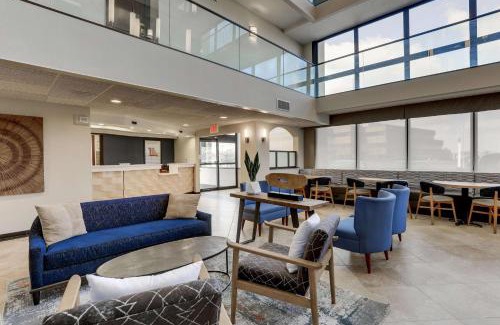 St. Peters Hotel | Drury Inn & Suites St. Louis St. Peters