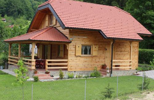 Tuheljske Toplice House | Drvena Hižica