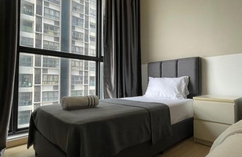 Sungai Buloh Apartment | Dsara Residence Sungai Buloh (Netflix, WiFi) near MRT Kg Selamat