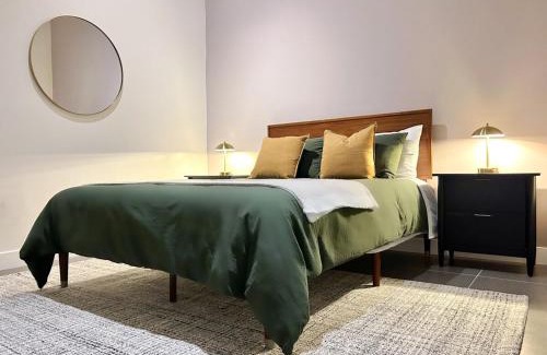 Historic Core Apartment | DTLA 2BR Loft with Hot Tub & Rooftop Pool!