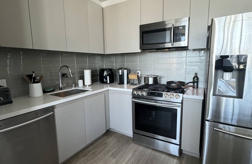 Downtown Los Angeles Apartment | Dtla Luxury High Rise