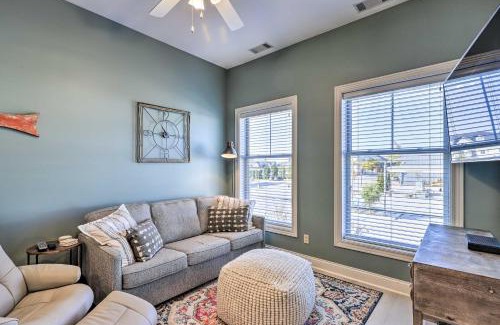Ludington Apartment | Dtwn Ludington Condo Balcony, Walk To Beach!