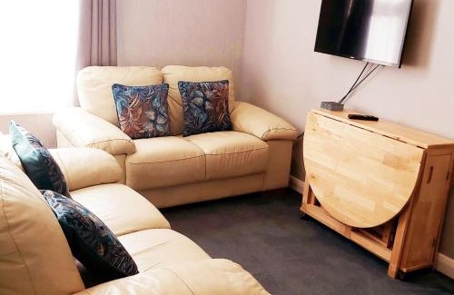 Ventnor Apartment | Dubarry Downs Annexe (Hot Tub)