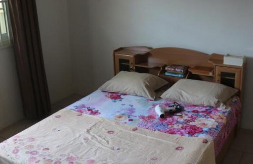 Paramaribo Apartment | Dubbel woonhuis Selderiestraat Paramaribo