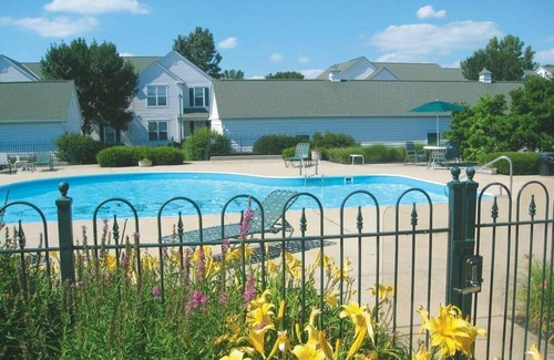 Dublin Apartment | Dubin Condo on Nature Preserve
