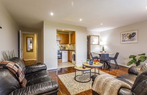 The Liberties Apartment | Dublin City at your fingertips - superb Professional's Apartment