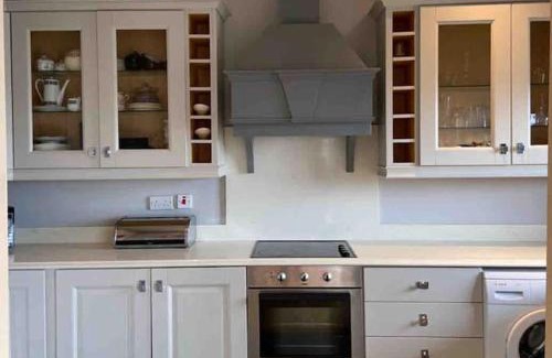 Dublin Apartment | Dublin Seaview Luxury Penthouse Sleeps 6