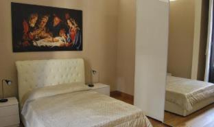 Catania City Centre Apartment | Duca di Sarro le Suites