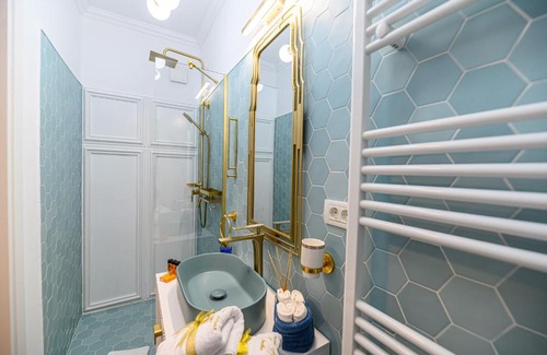 Brasov City Centre Apartment | Duccio Haas Studio Brasov