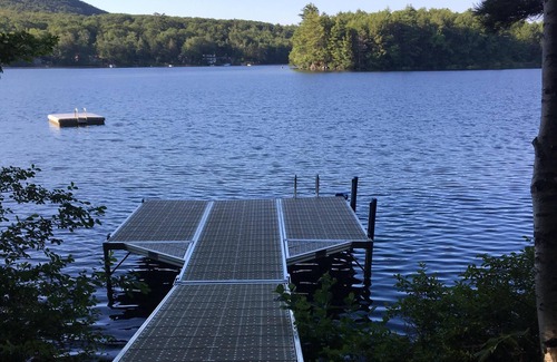 Hope House | Duck Cove Cottage on beautiful Hobbs Pond!