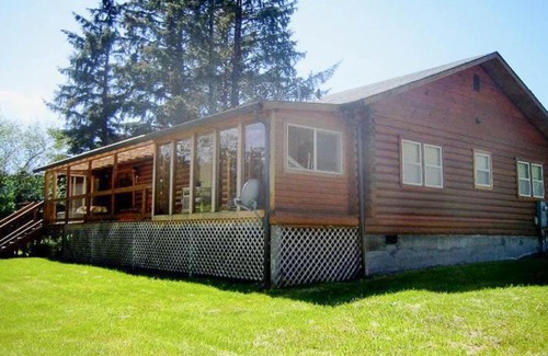 Lincoln City House | Duck Inn Log Home