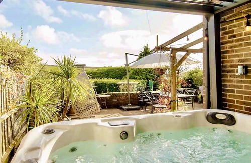 Pyecombe Cabin | Duck Lodge B&B