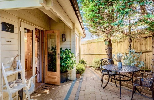 Pyecombe Cabin | Duck Lodge B&B