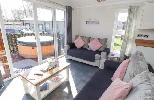 South Lakeland Leisure Village House | Duckling Lodge