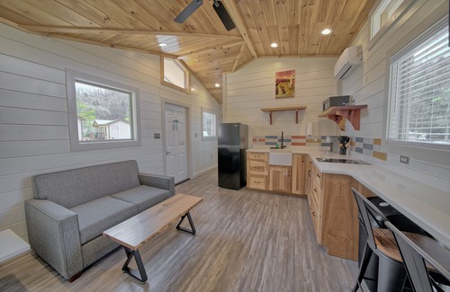 Gatlinburg Hotel | Dudley Creek RV Resort