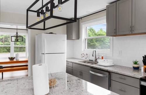 Birmingham House | Dugan Ave Dugout - Unit A