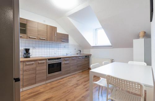 Beeck Apartment | Duisburg - 2 Schlafzimmer Monteurwohnung - Vollausgestattete Küche - WIFI