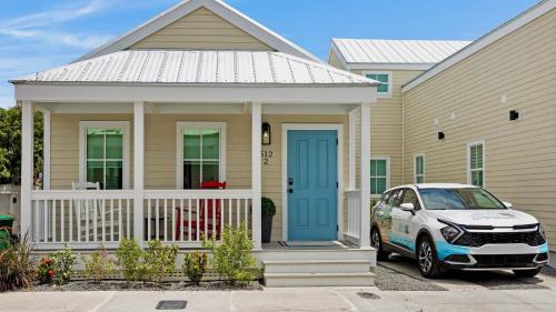 Uptown - Upper Duval House | Duke of Catherine by Last Key Realty