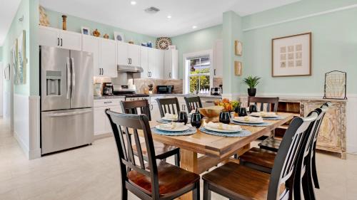 Uptown - Upper Duval House | Duke of Catherine by Last Key Realty