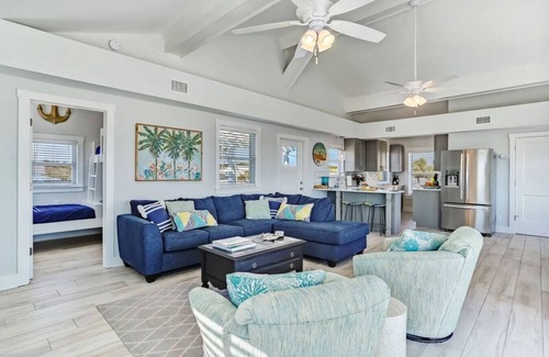 Fernandina Beach House | Duke's Beach House | Oceanfront | Huge Deck | Breathtaking Views