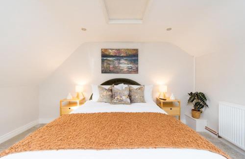 Hillsborough House | Duncan's Cottage at Royal Hillsborough