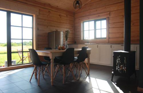 Dundaga House | Dundaga Axe & Archery guesthouse