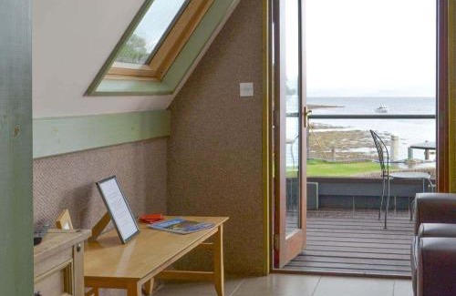 Benderloch House | Dundonald Landing Lochside Studio