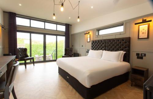 Irvine Hotel | Dundonald Links