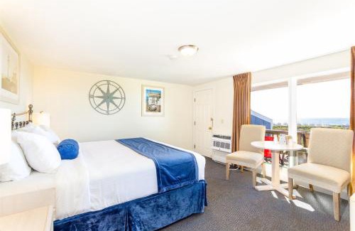 North Truro Hotel | Dune Crest Hotel