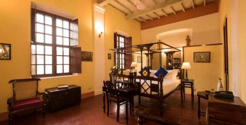 White Town Hotel | Dune de L'orient