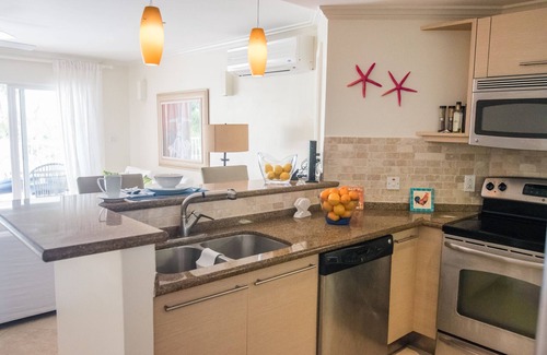 Dover Apartment | Dune Our Ting - a Barbados Beachfront Getaway
