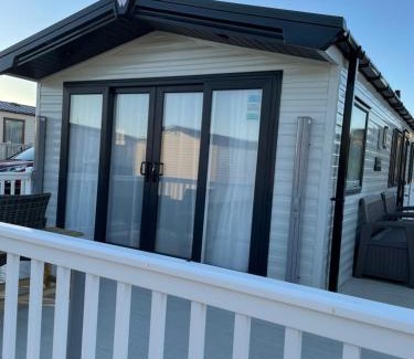 Lossiemouth Apartment | Dune View Caravan