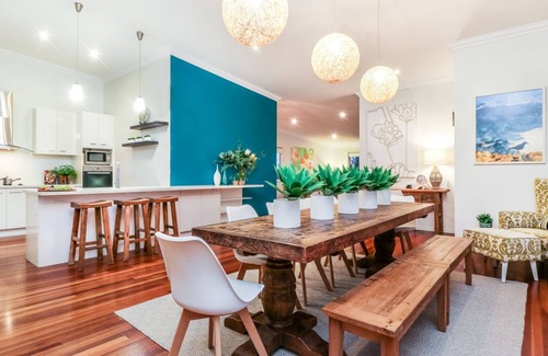 Agnes Water House | DUNES Agnes Water Four bedroom two level property with pool & free WIFI. Pet friendly.