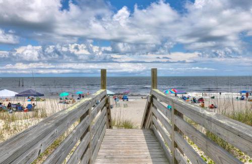 Wilmington Beach Apartment | Dunes I A1 Seas The Day by Carolina Beach Realty