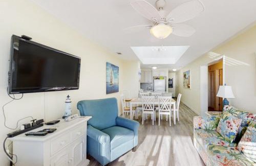 Atlantic Beach Apartment | Dunescape Villas 352