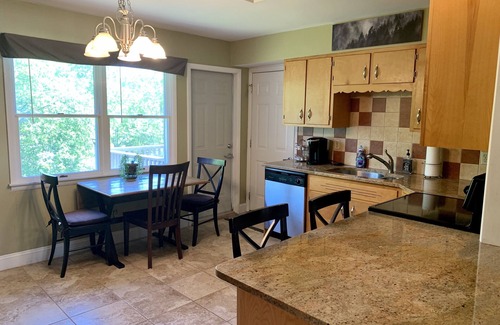 Lake George Apartment | Dunham's Lakeside Apartment