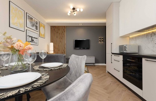 Ursynow Apartment | Dunikowskiego 6A | Bright Apartment | Parking