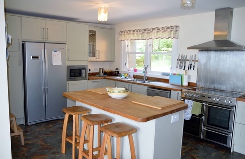 Tarbert House | Dunmore Villa, 6BR Sleeps 12, situated on the loch