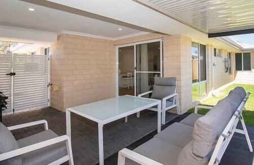 Dunsborough House | Dunsborough Sunrise