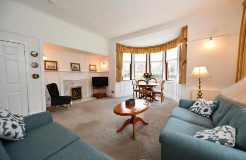 Troon Apartment | Dunvegan Apartment Troon