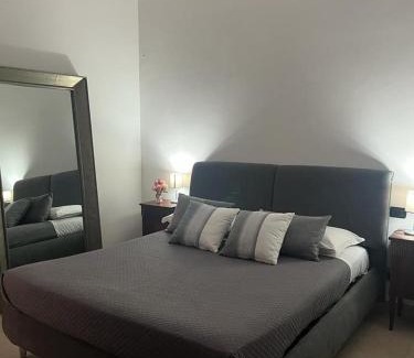 Naples City Centre Apartment | Duomo family house